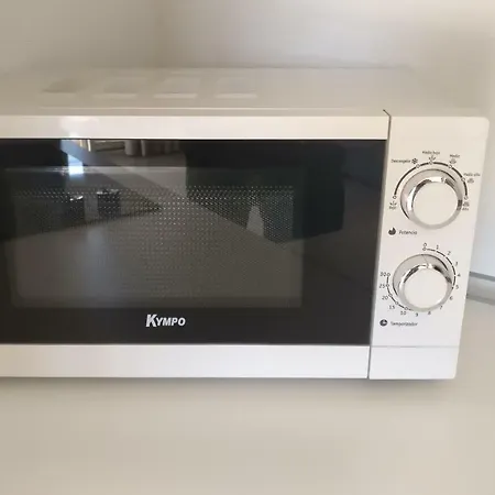 Mar *